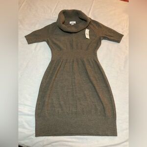 LOFT Taupe Cowl Neck Sweater Dress size Medium Petite